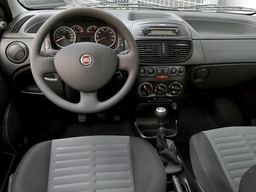  Fiat Punto Classic 3-Door 2007 года  (фото 3 из 3)